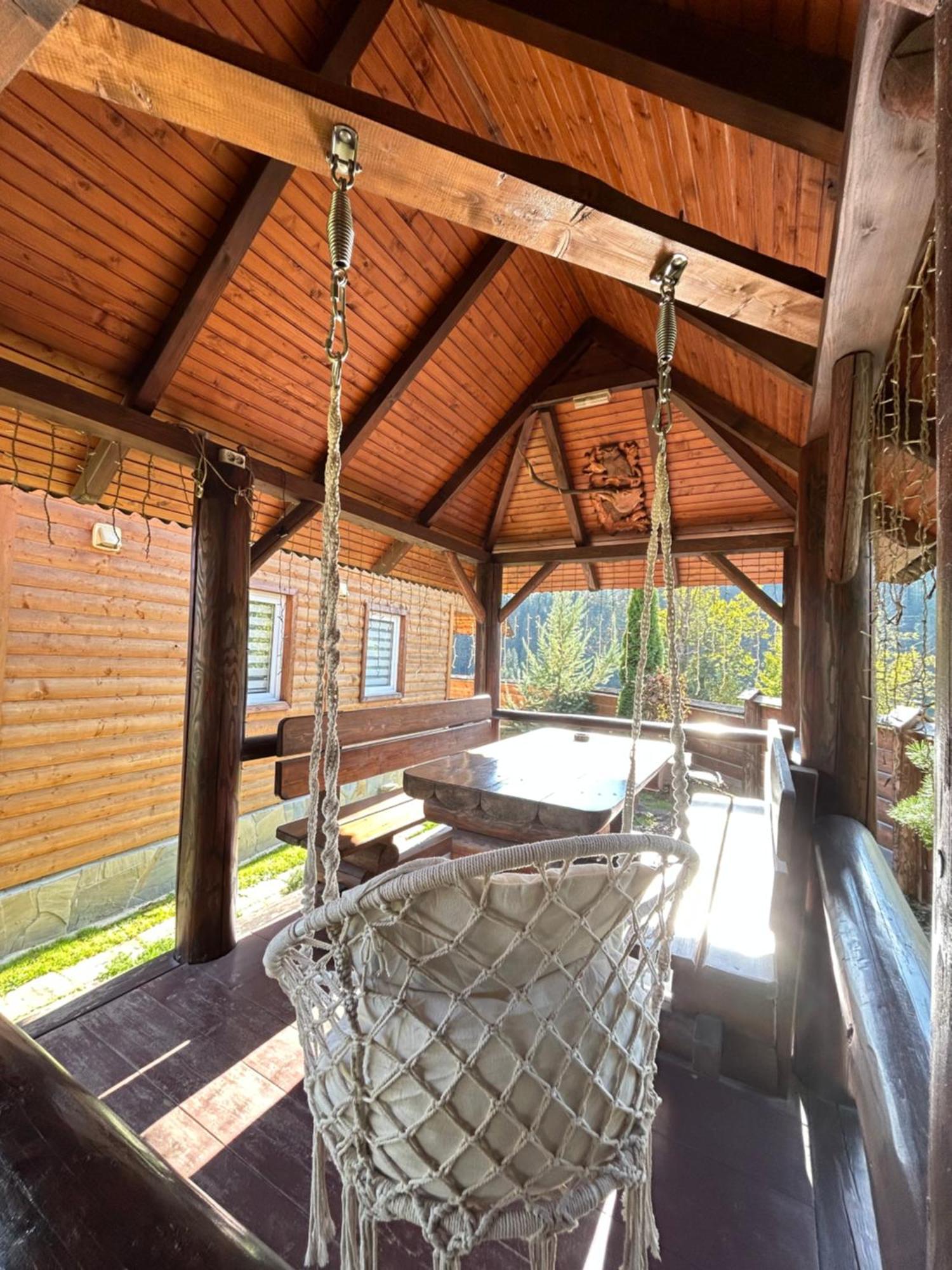 Guest House Kaspiy Bukovel Luaran gambar