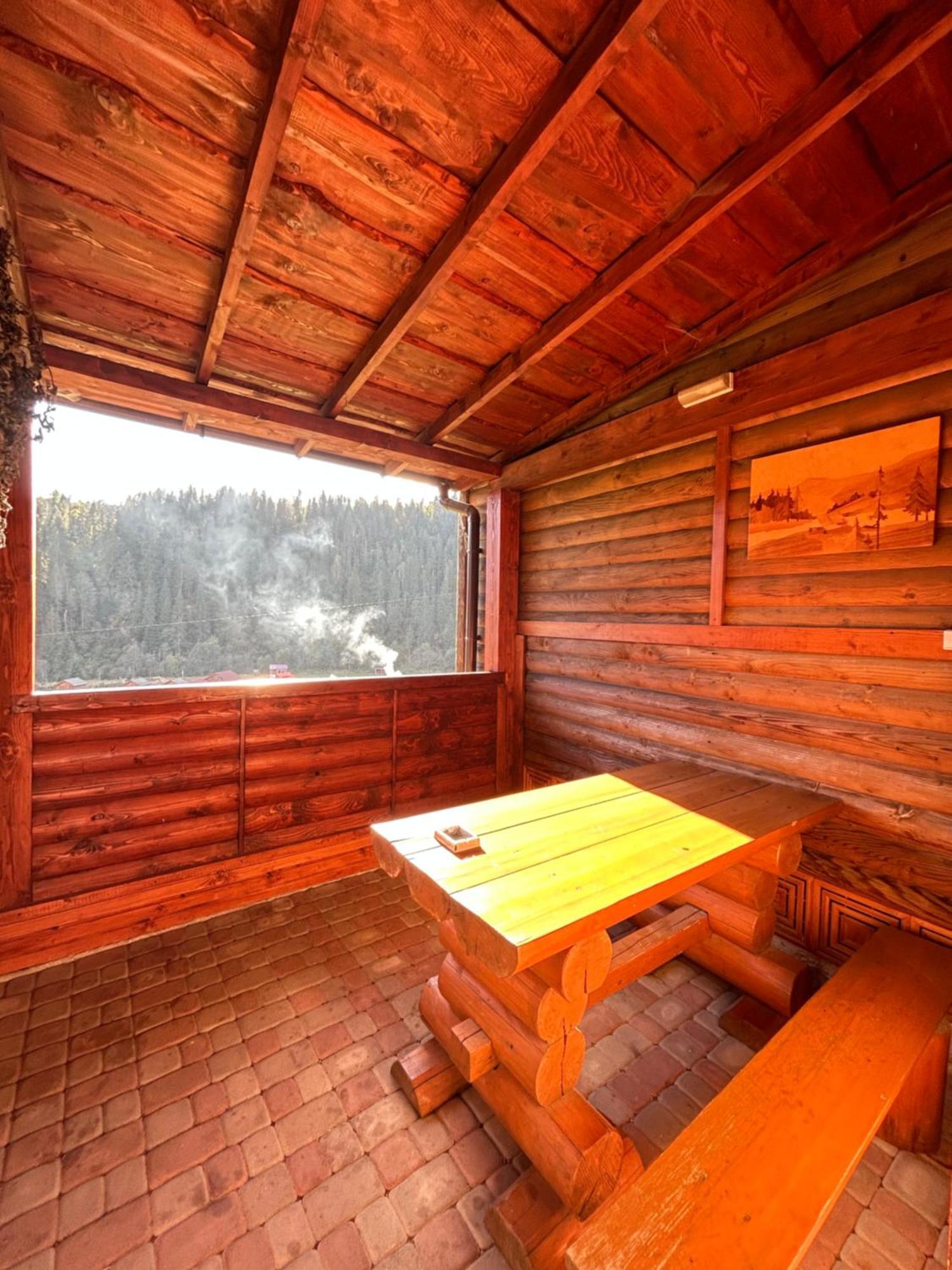 Guest House Kaspiy Bukovel Luaran gambar